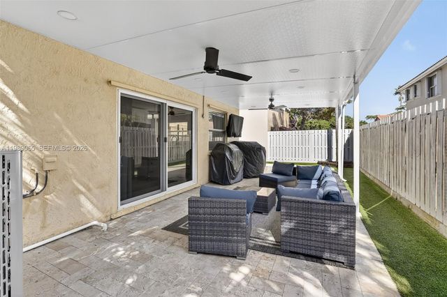 1245 NW 125th Ter, Sunrise, FL 33323