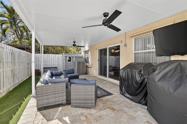 1245 NW 125th Ter, Sunrise, FL 33323