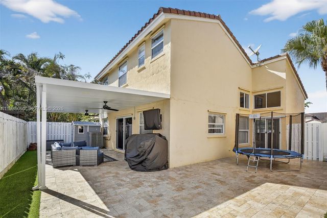 1245 NW 125th Ter, Sunrise, FL 33323