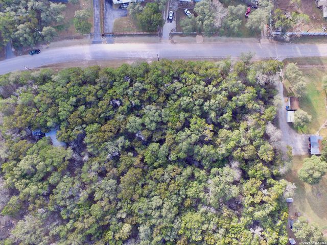 1091 Hillside Oaks, Bulverde, TX 78163