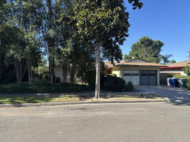 4036 E Gettysburg Avenue, Fresno, CA 93726