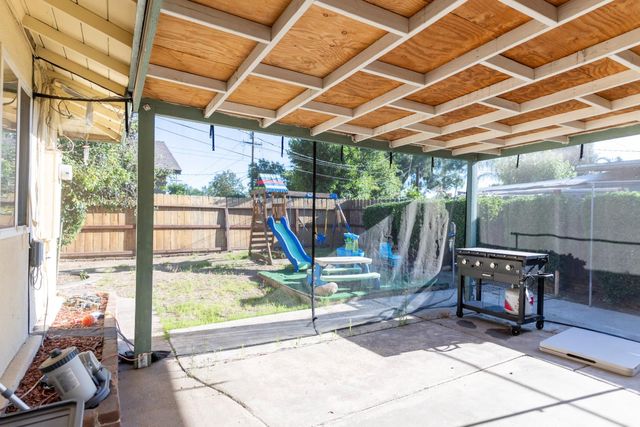 4036 E Gettysburg Avenue, Fresno, CA 93726
