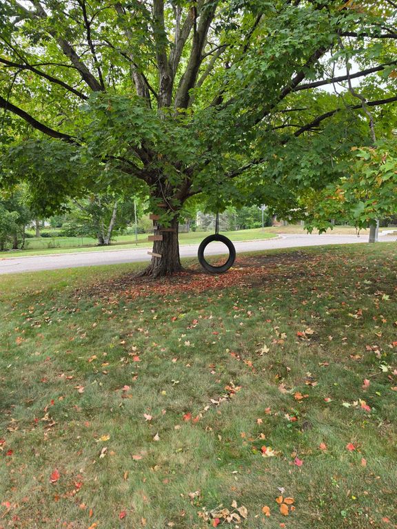 17705 2nd Avenue N, Plymouth, MN 55447 — photo 2