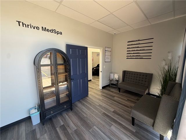 2502 SW 14th Street Suite 8, Bentonville, AR 72712