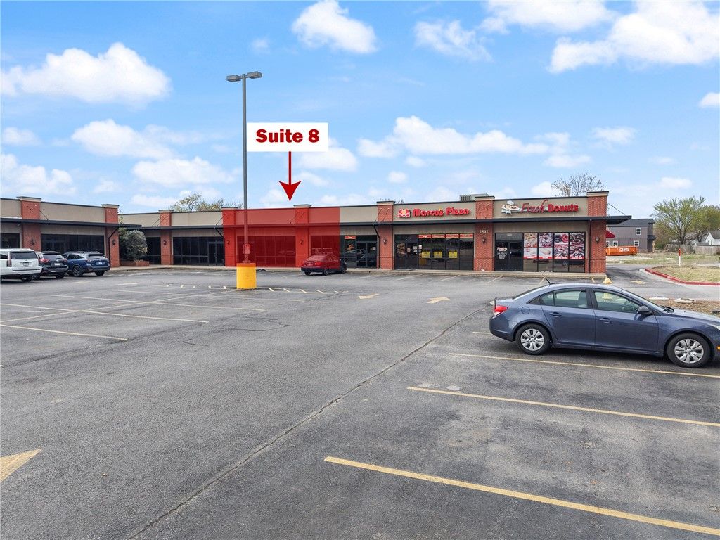 2502 SW 14th Street Suite 8, Bentonville, AR 72712