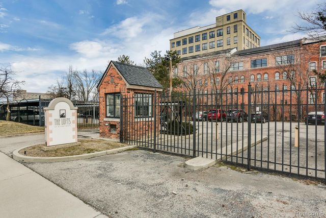 6533 E Jefferson Avenue 604RT, Detroit, MI 48207