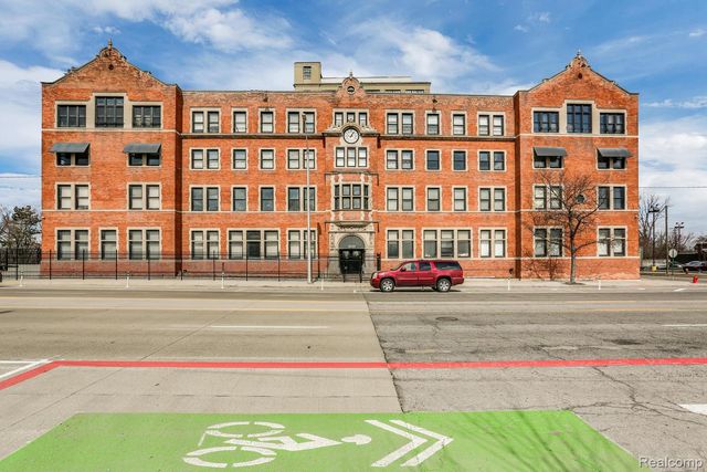 6533 E Jefferson Avenue 604RT, Detroit, MI 48207