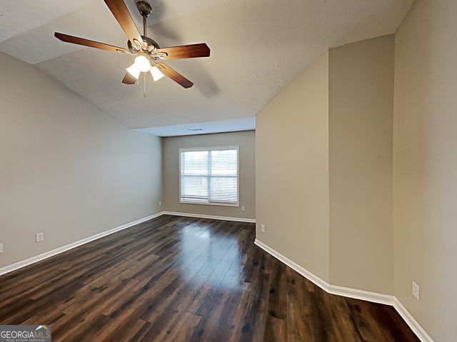 365 Laurelton Circle, Lawrenceville, GA 30044