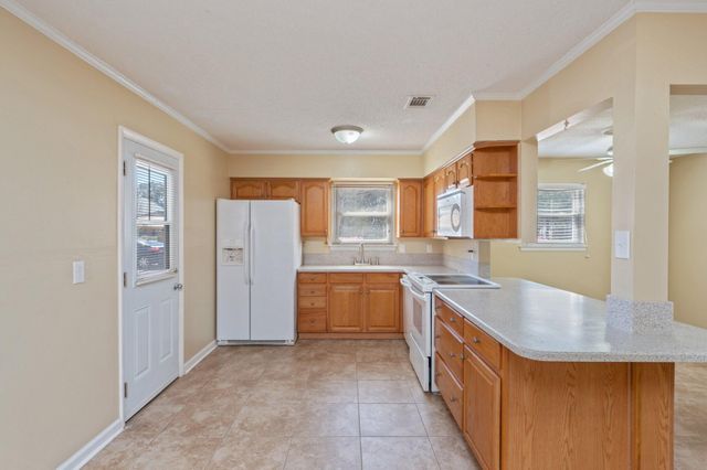 611 Lang Road, Fort Walton Beach, FL 32547