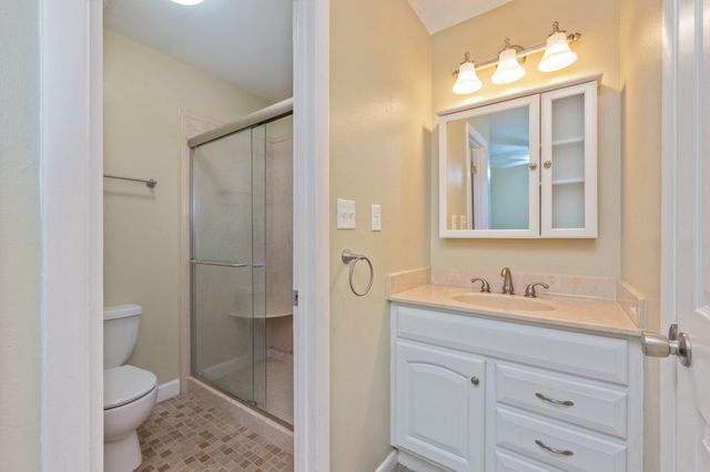 611 Lang Road, Fort Walton Beach, FL 32547