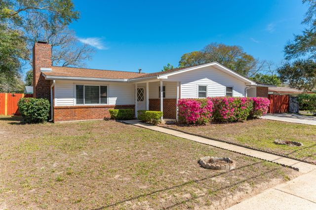 611 Lang Road, Fort Walton Beach, FL 32547