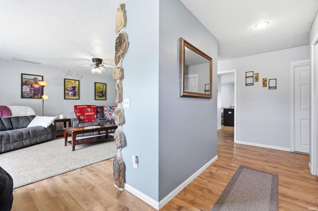 1919 Mill Stream Drive, Huntertown, IN 46748