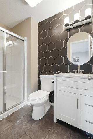 1919 Mill Stream Drive, Huntertown, IN 46748