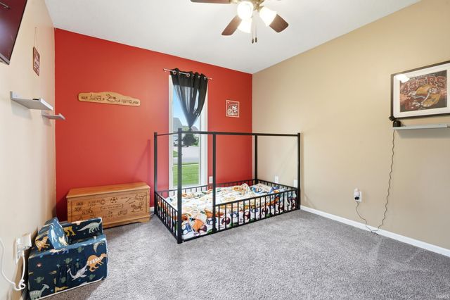 1919 Mill Stream Drive, Huntertown, IN 46748