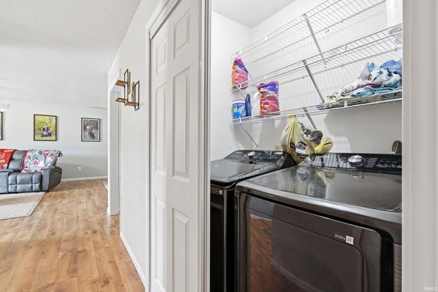 1919 Mill Stream Drive, Huntertown, IN 46748