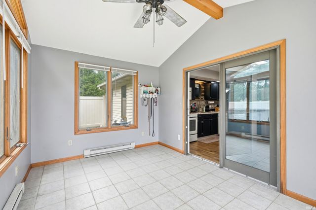 1919 Mill Stream Drive, Huntertown, IN 46748