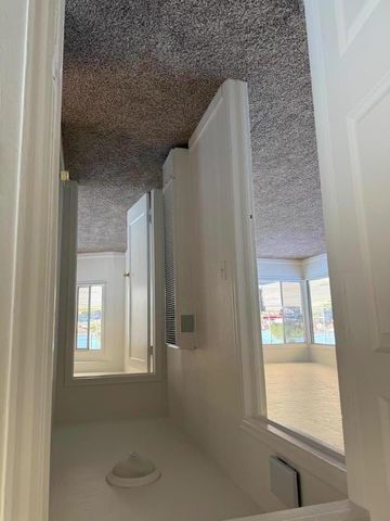 85 Paloma Avenue, Salinas, CA 93905