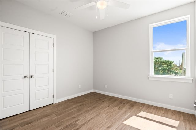 603 E Avenue G 404, Port Aransas, TX 78373