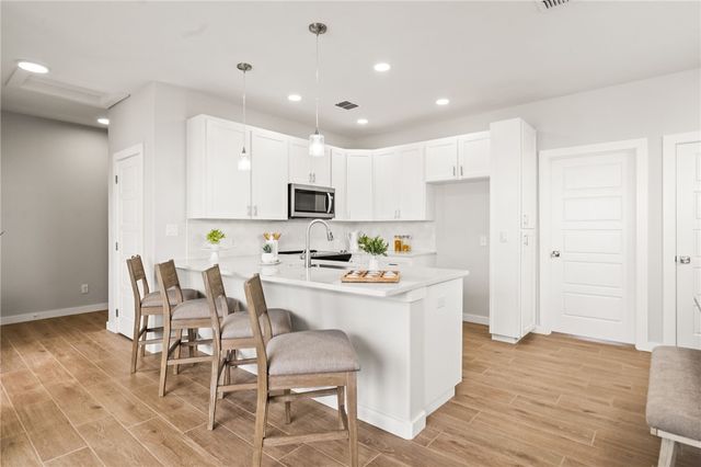 603 E Avenue G 404, Port Aransas, TX 78373