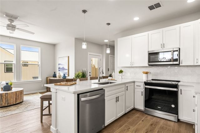 603 E Avenue G 404, Port Aransas, TX 78373