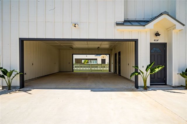 603 E Avenue G 404, Port Aransas, TX 78373