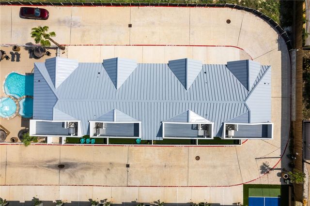 603 E Avenue G 404, Port Aransas, TX 78373