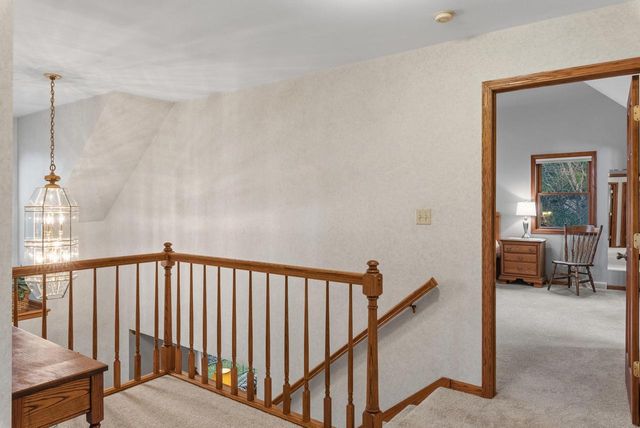 1925 Field Cliffe DRIVE, Richfield, WI 53076