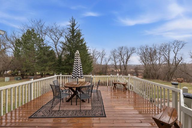 1925 Field Cliffe DRIVE, Richfield, WI 53076