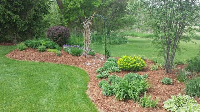 1925 Field Cliffe DRIVE, Richfield, WI 53076