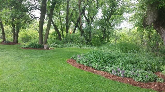 1925 Field Cliffe DRIVE, Richfield, WI 53076