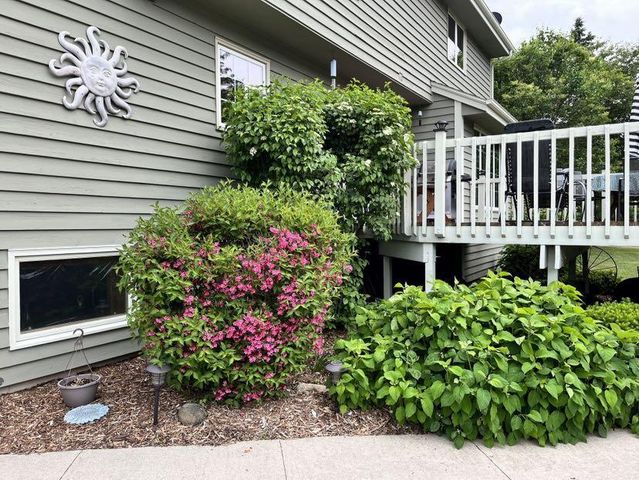 1925 Field Cliffe DRIVE, Richfield, WI 53076