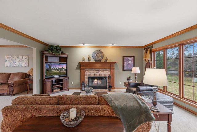 1925 Field Cliffe DRIVE, Richfield, WI 53076