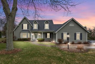1925 Field Cliffe DRIVE, Richfield, WI 53076