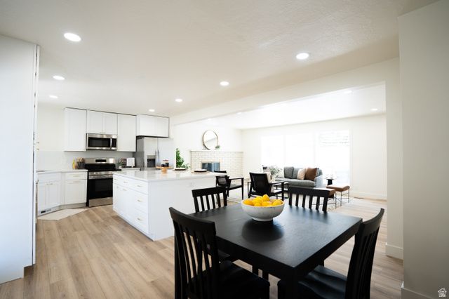 1211 E BREKENRIDGE DR, Murray, UT 84117