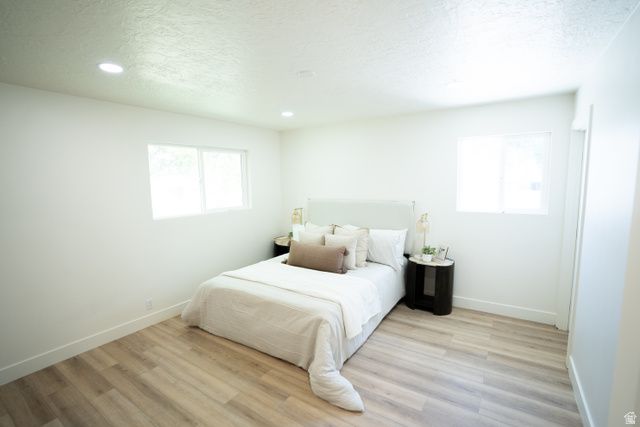 1211 E BREKENRIDGE DR, Murray, UT 84117