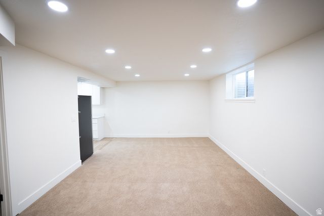 1211 E BREKENRIDGE DR, Murray, UT 84117