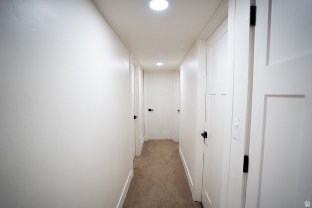 1211 E BREKENRIDGE DR, Murray, UT 84117