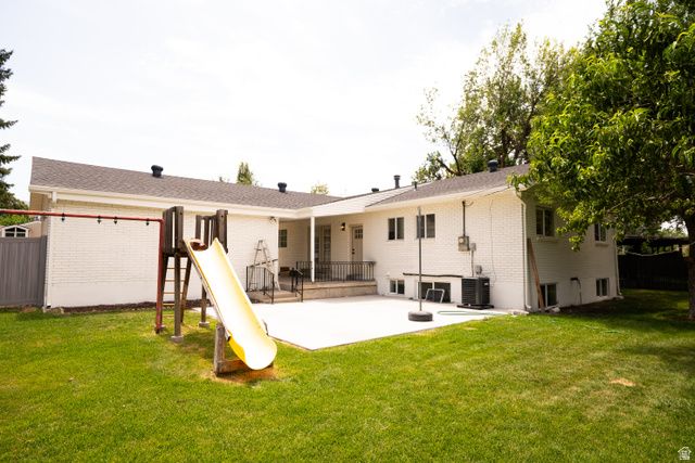 1211 E BREKENRIDGE DR, Murray, UT 84117