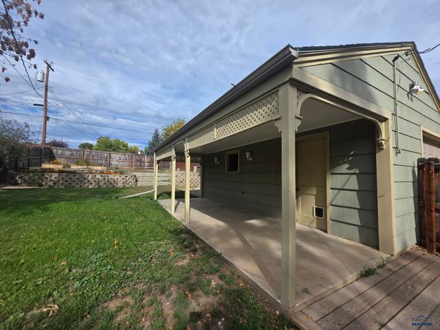 126 E ST ANDREW, Rapid City, SD 57701