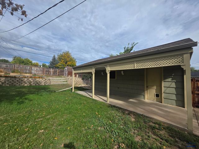 126 E ST ANDREW, Rapid City, SD 57701