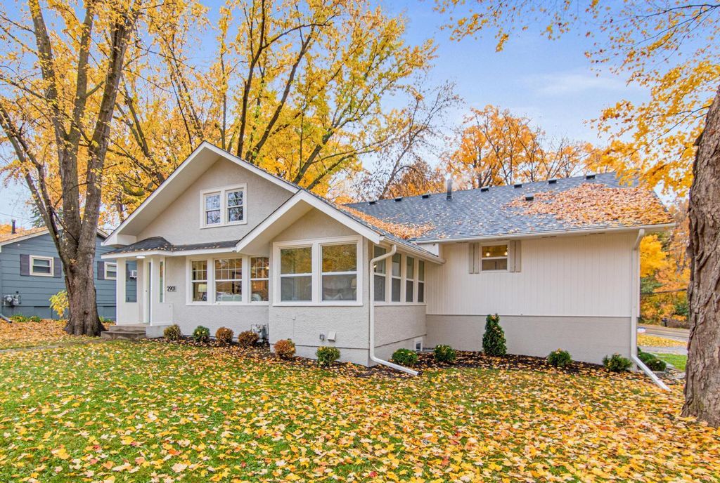 2901 Hazelwood Lane, Mound, MN 55364