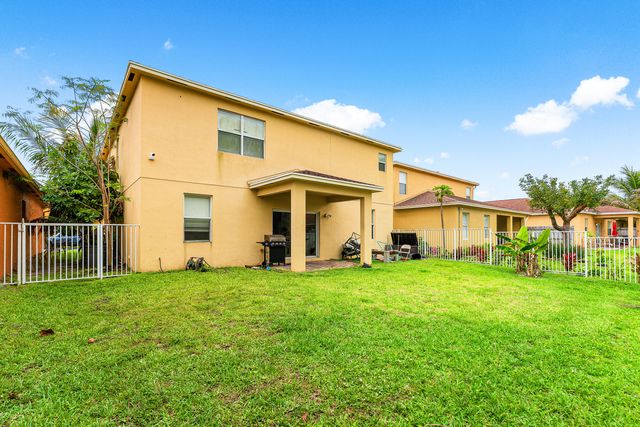 5827 Gypsum Place, West Palm Beach, FL 33413