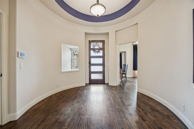 203 Oakcrest Drive, Justin, TX 76247