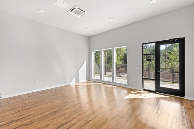 4510 Terry-O LN 145, Austin, TX 78745