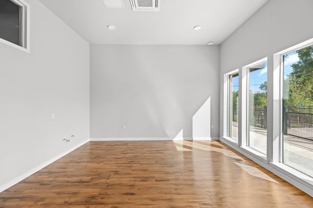 4510 Terry-O LN 145, Austin, TX 78745