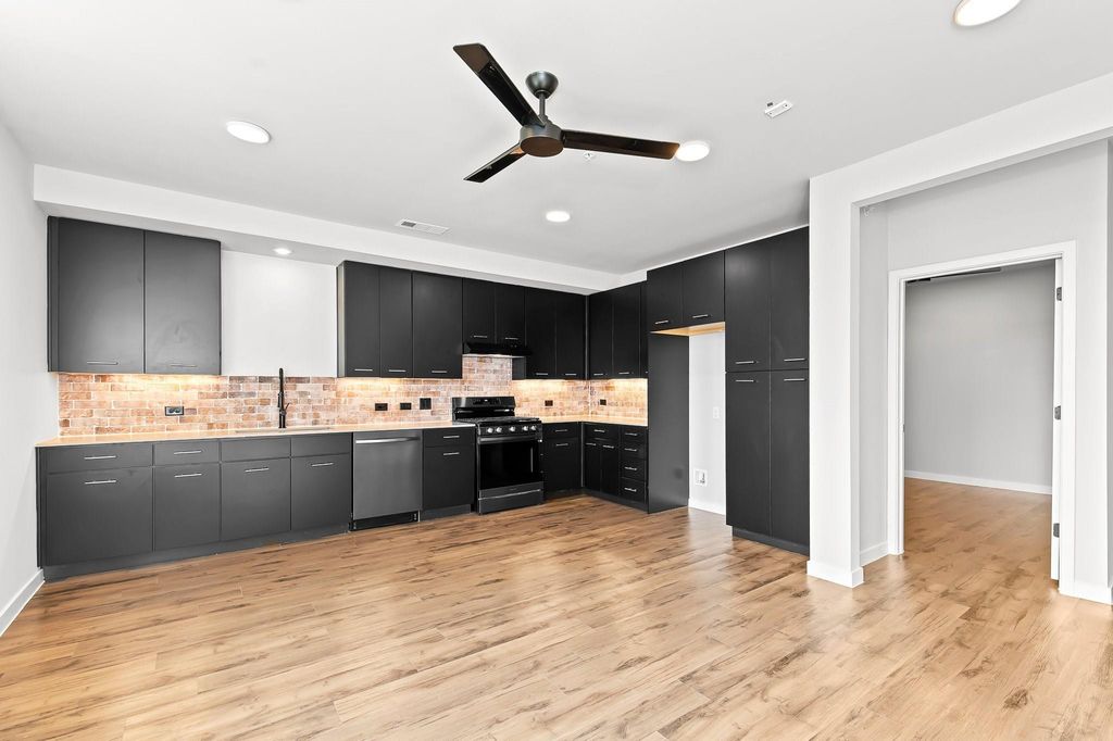 4510 Terry-O LN 145, Austin, TX 78745