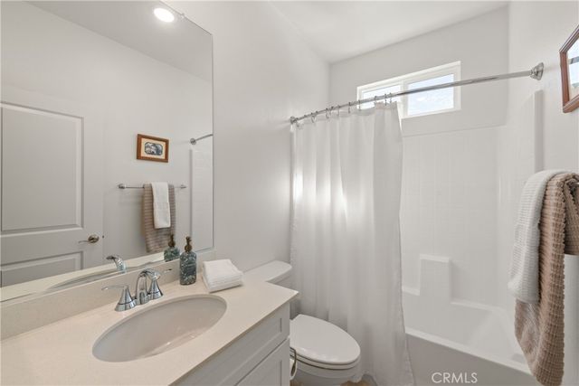 42784 Gordola, Indio, CA 92203