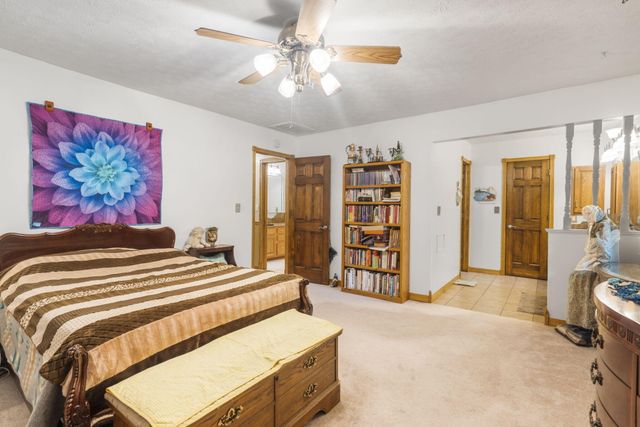 3206 W Grayrock Drive, Springfield, MO 65810