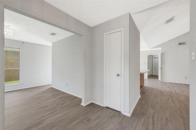 7314 Addicks Clodine Road, Houston, TX 77083