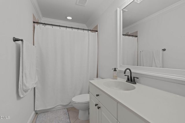 200 Middle Creek Park Avenue, Apex, NC 27539